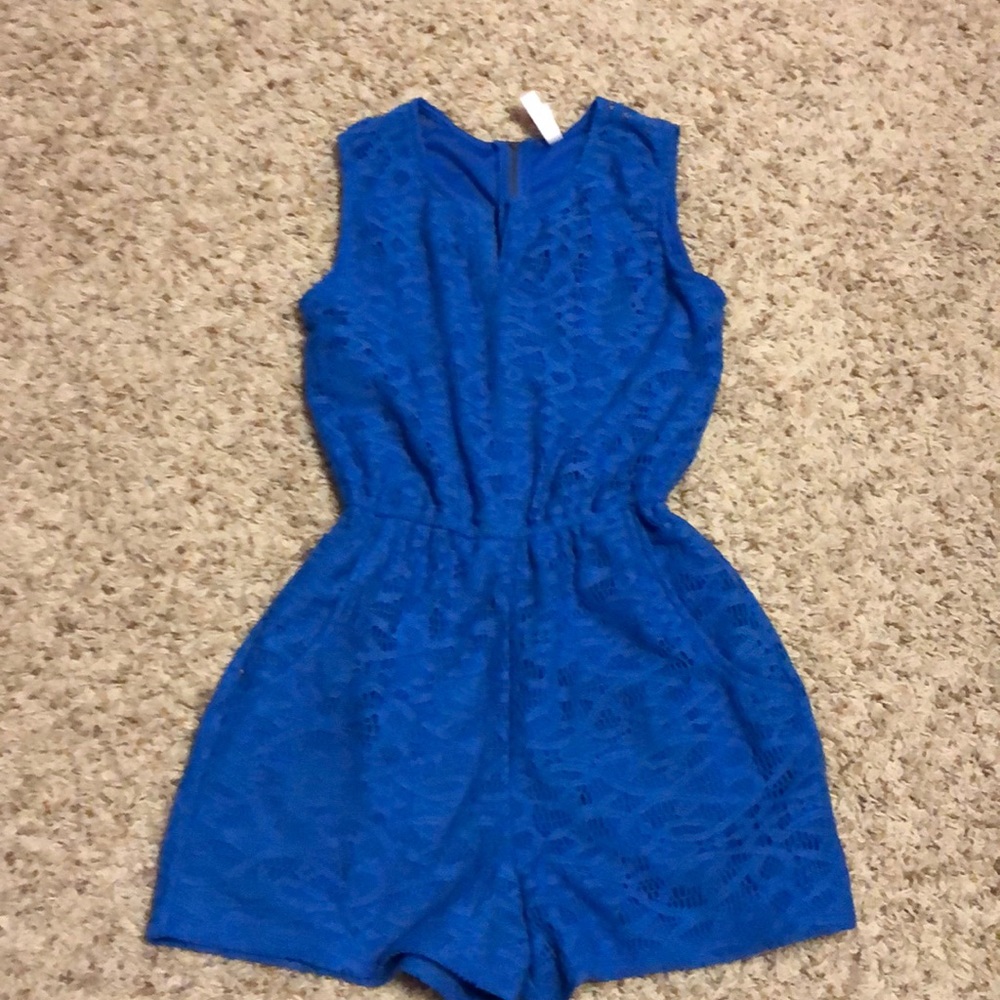*BARELY WORN* romper